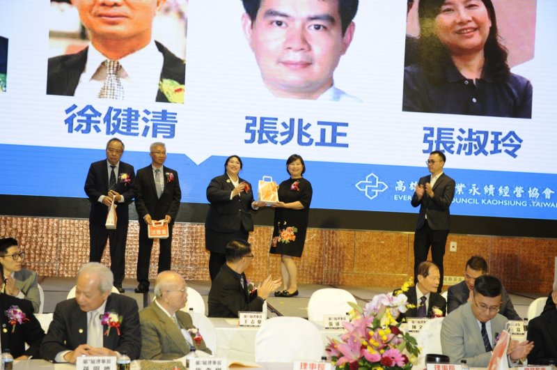 LINE_ALBUM_2024.12.22第34~..