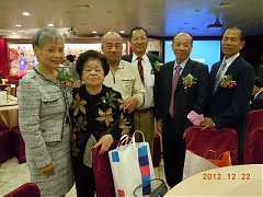 418108_461793323879651_119..