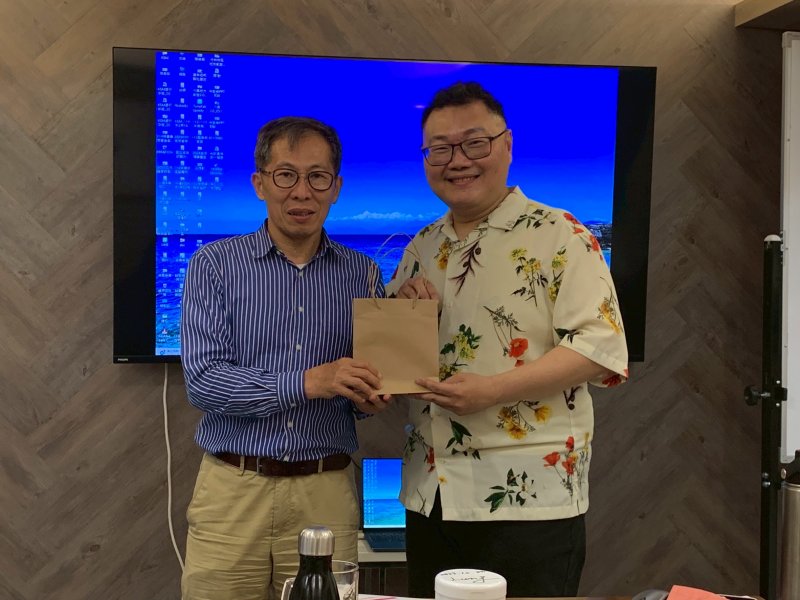 114年4月8日(星期二)第35屆4月份讀書會-行銷就像談戀愛 