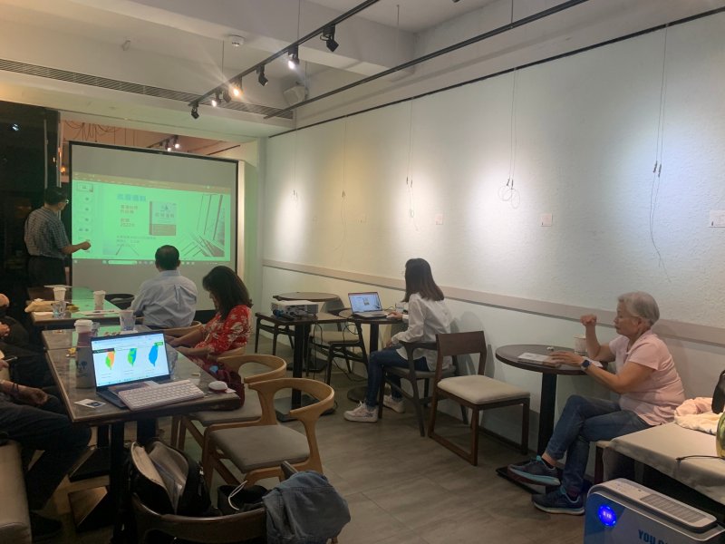 LINE_ALBUM_20241112讀書會-..