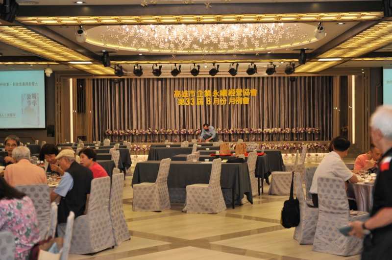 LINE_ALBUM_20230815_月例會..