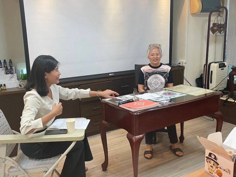 LINE_ALBUM_四月份小組會會..