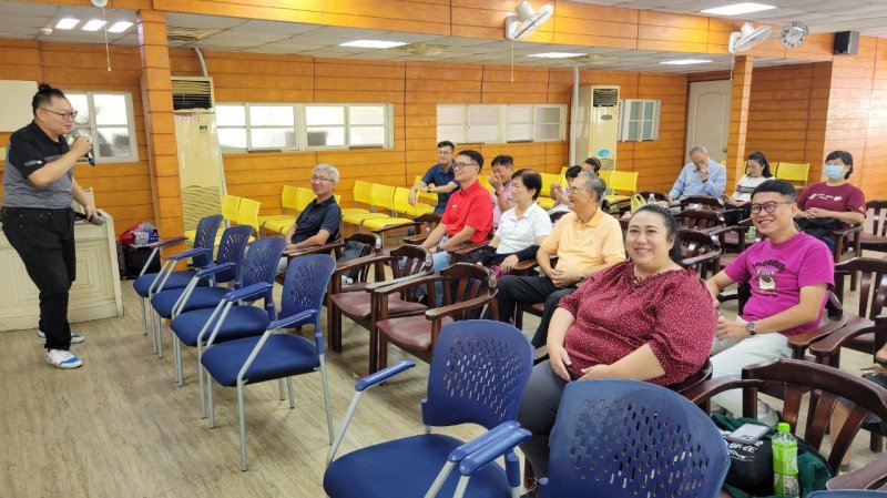 LINE_ALBUM_20241102 新會友..