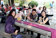 487983_578472485511343_177..