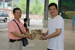 375955_2983100714719_13271..