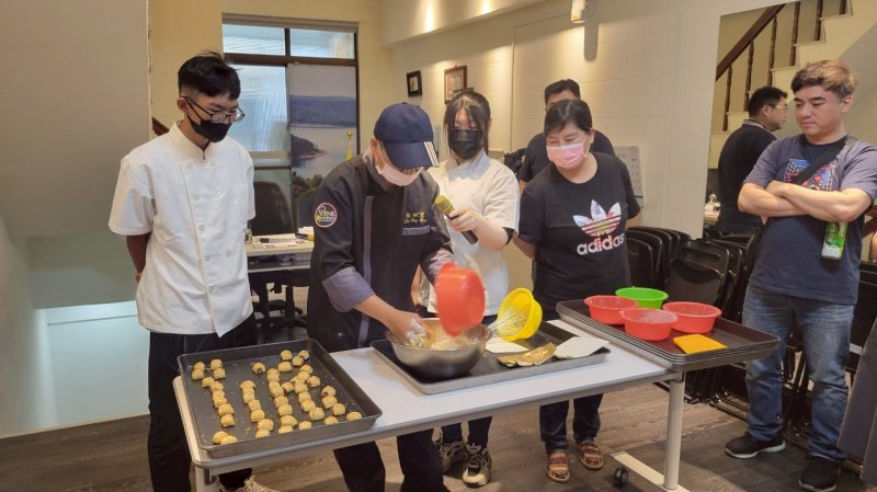 LINE_ALBUM_2025420 社會關..