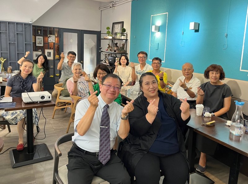 LINE_ALBUM_20240709-讀書會..