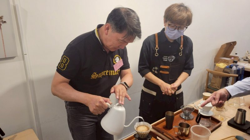 LINE_ALBUM_2025420 社會關..