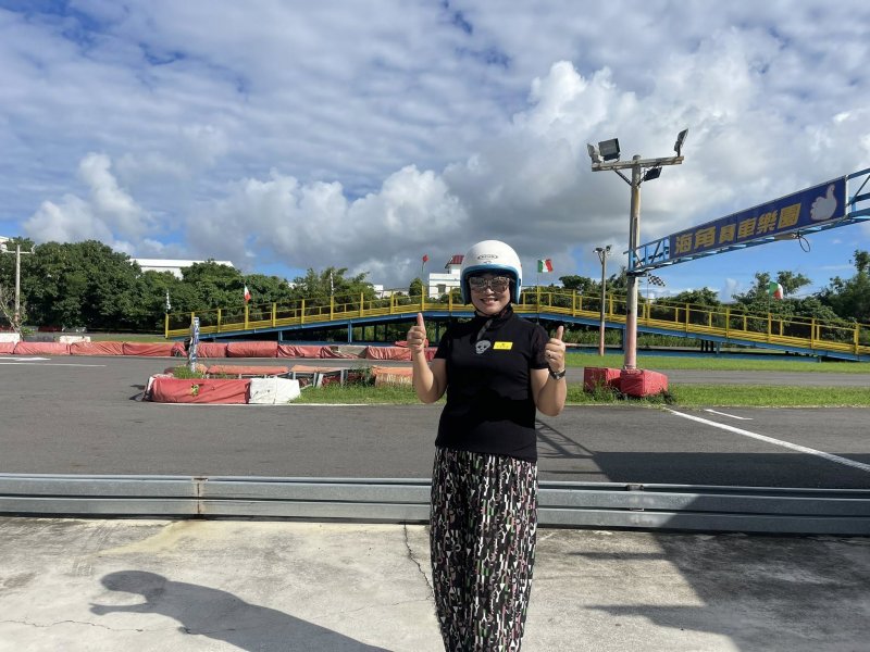 530402797_2479419723683174..