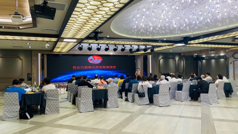 LINE_ALBUM_20240717_7月份..