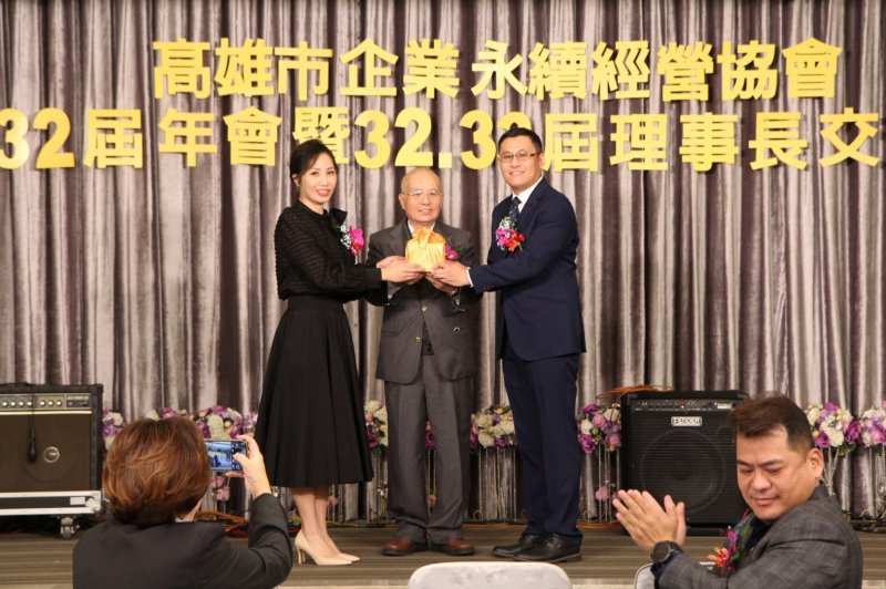 LINE_ALBUM_20221218第32屆..