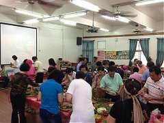 387210_570096796357935_700..