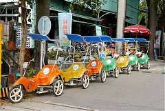 574621_578467658845159_106..