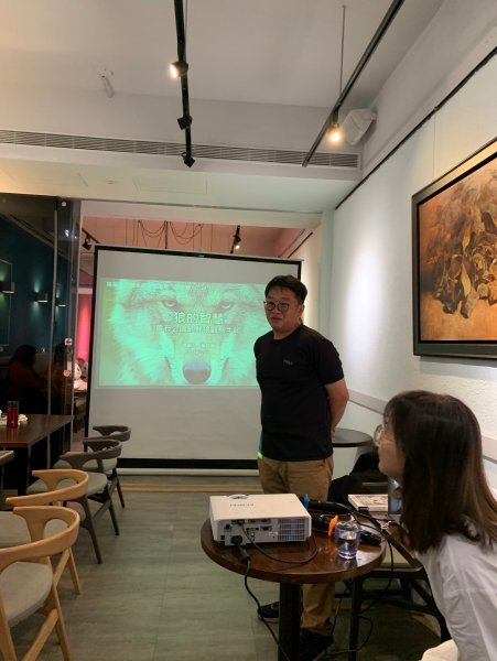 LINE_ALBUM_20241210讀書會_..