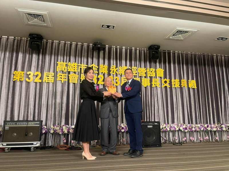 LINE_ALBUM_20221218第32屆..