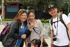 318890_2982780466713_13350..