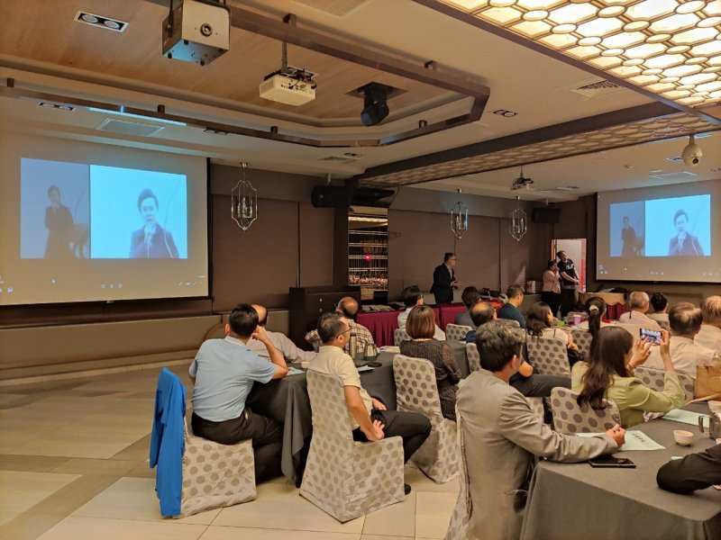 LINE_ALBUM_2023718七月份月..