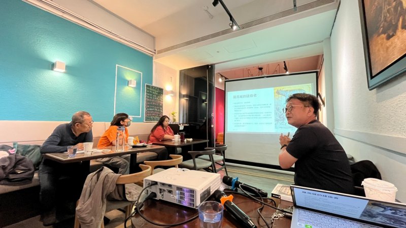 LINE_ALBUM_20241210讀書會_..