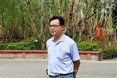 377633_578469912178267_114..