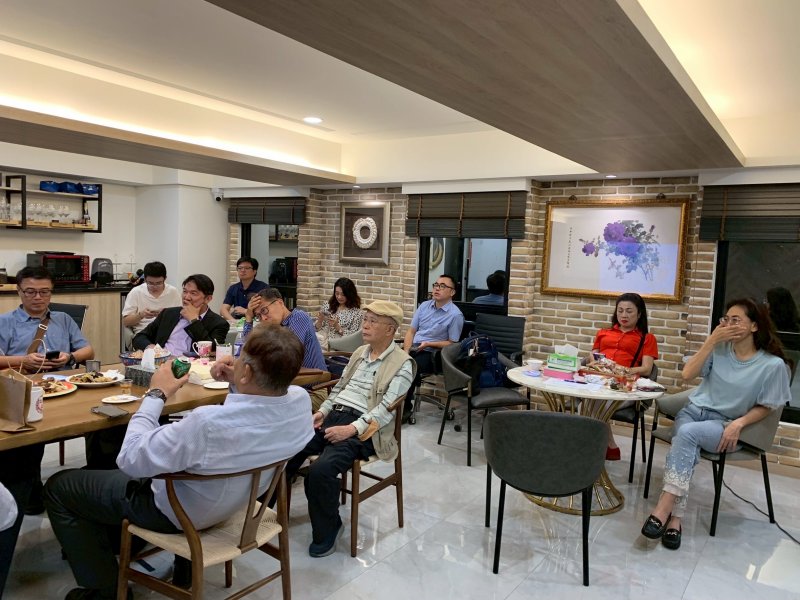 LINE_ALBUM_20250408四月份..